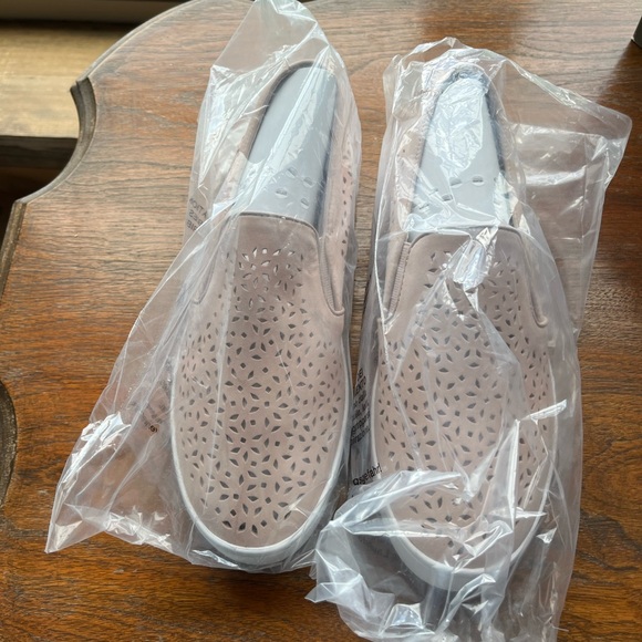 Vionic size 8.5 women’s Splendid Midiperf in Dusty Pink slip on leather shoes - Picture 4 of 9